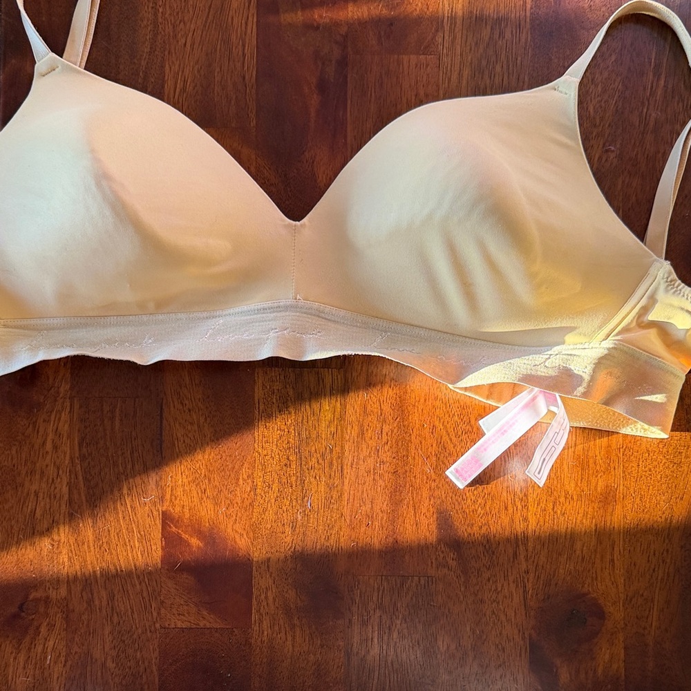 PINK Victoria's Secret Light Tan Bra